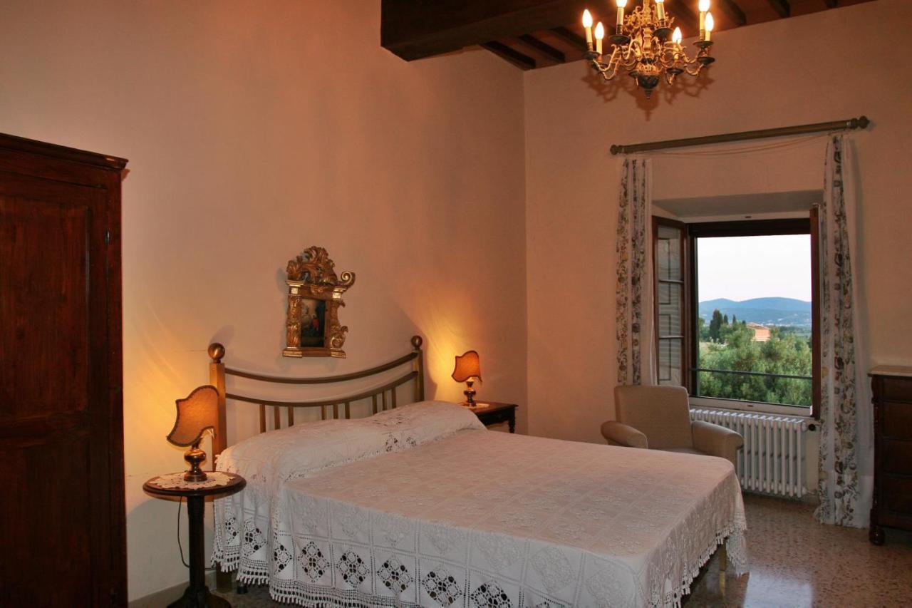 Castello Di Sovicille - Residenza D'Epoca Bed & Breakfast Exterior foto