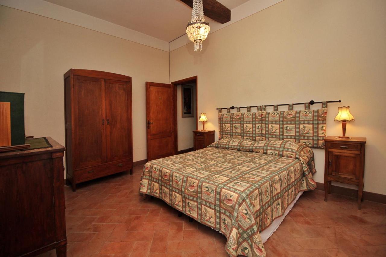 Castello Di Sovicille - Residenza D'Epoca Bed & Breakfast Exterior foto