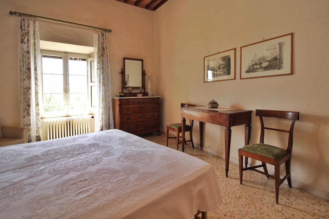 Castello Di Sovicille - Residenza D'Epoca Bed & Breakfast Exterior foto