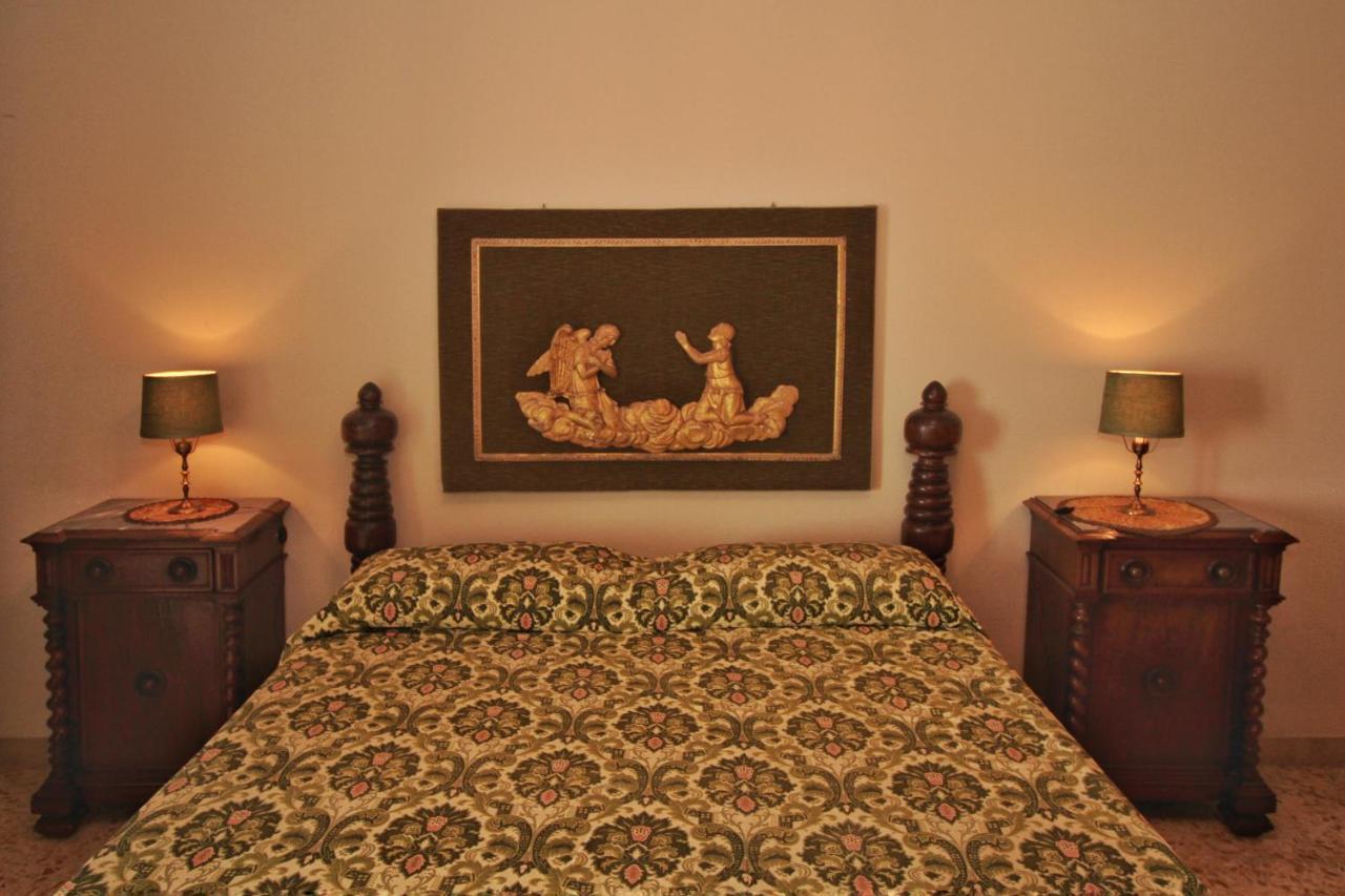 Castello Di Sovicille - Residenza D'Epoca Bed & Breakfast Exterior foto