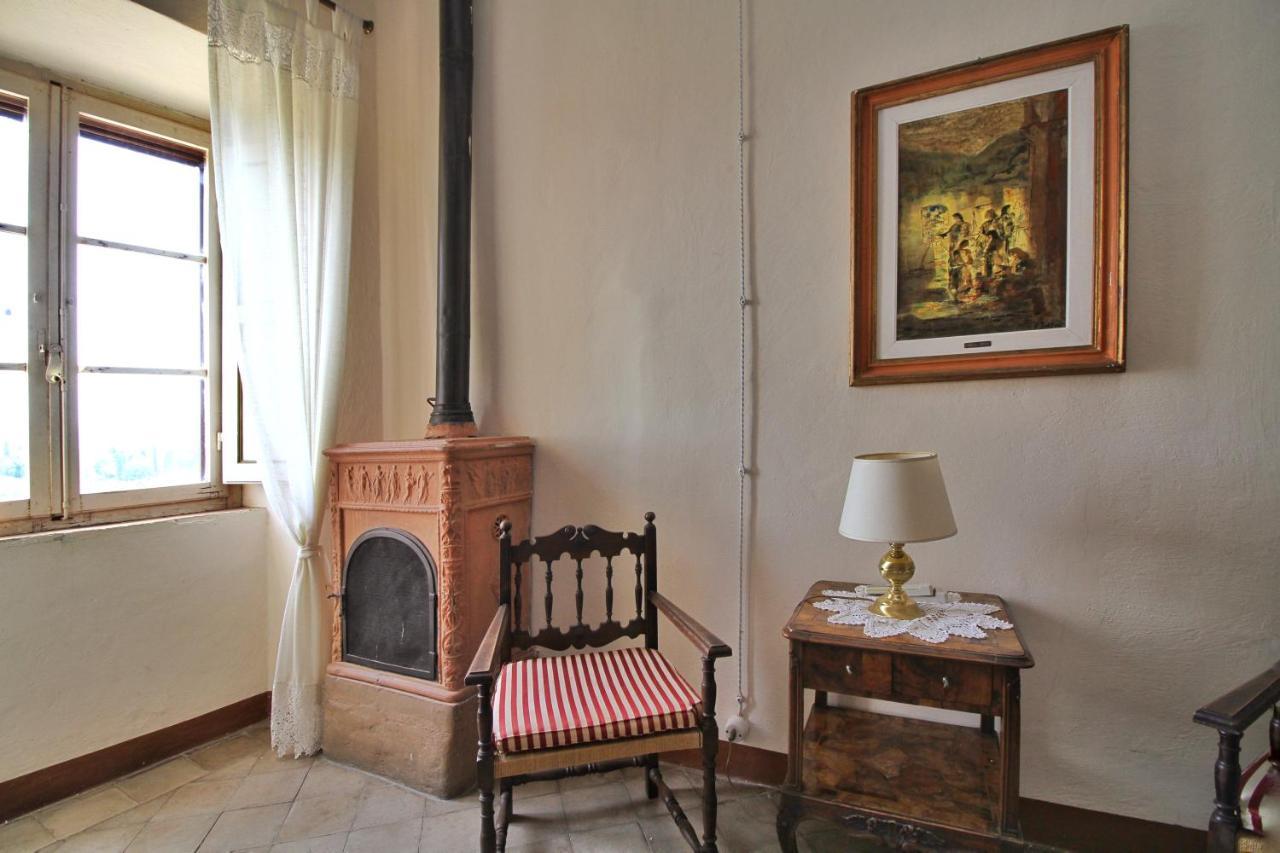 Castello Di Sovicille - Residenza D'Epoca Bed & Breakfast Exterior foto