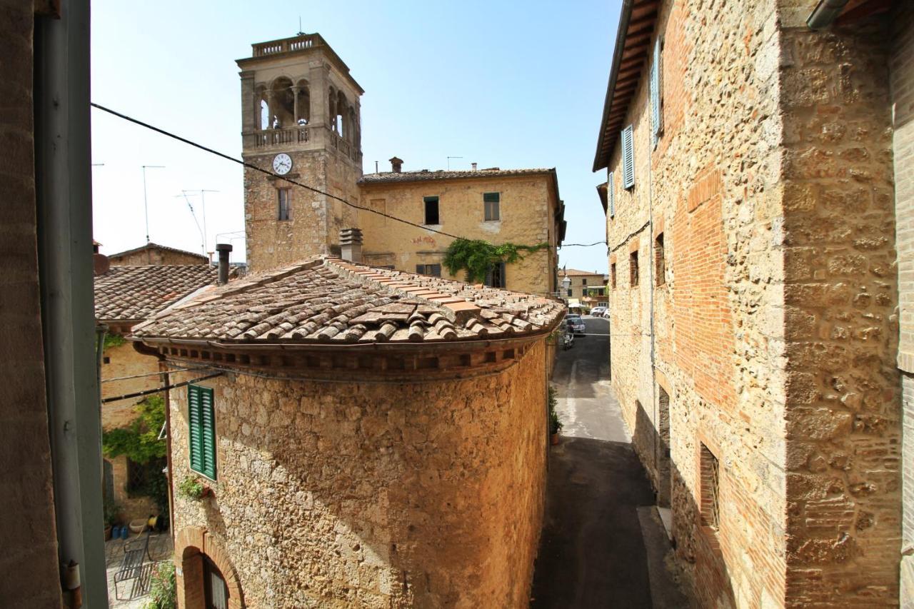 Castello Di Sovicille - Residenza D'Epoca Bed & Breakfast Exterior foto