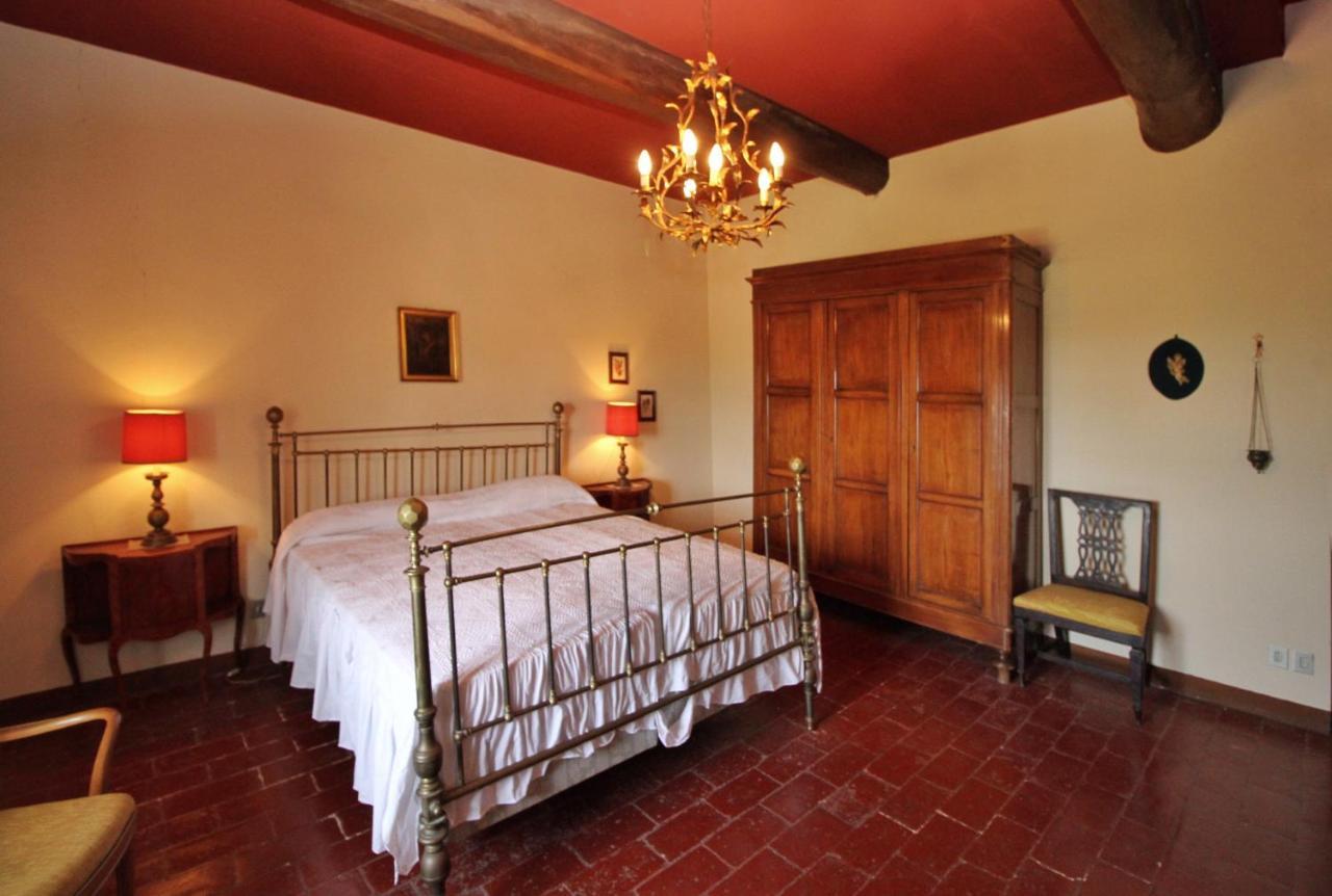 Castello Di Sovicille - Residenza D'Epoca Bed & Breakfast Exterior foto